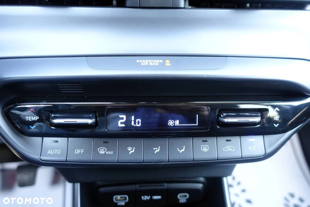 Hyundai i20 1.2 Select - 23