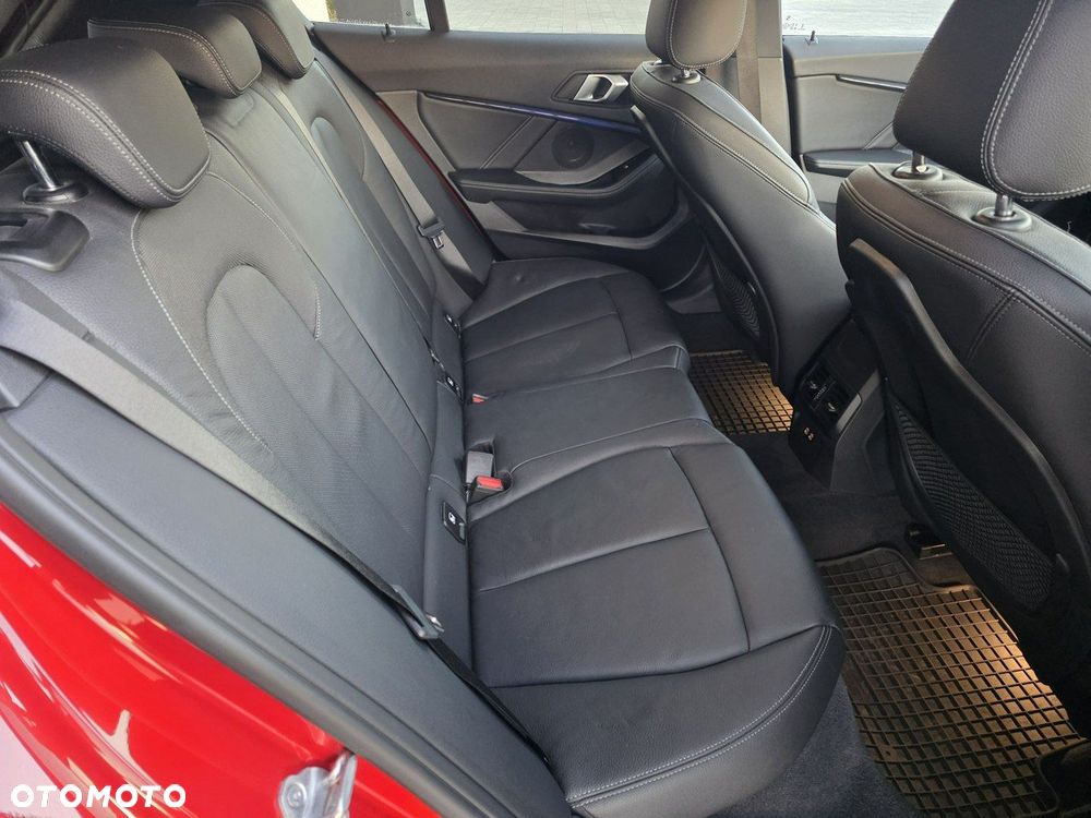 BMW Seria 1 - 18