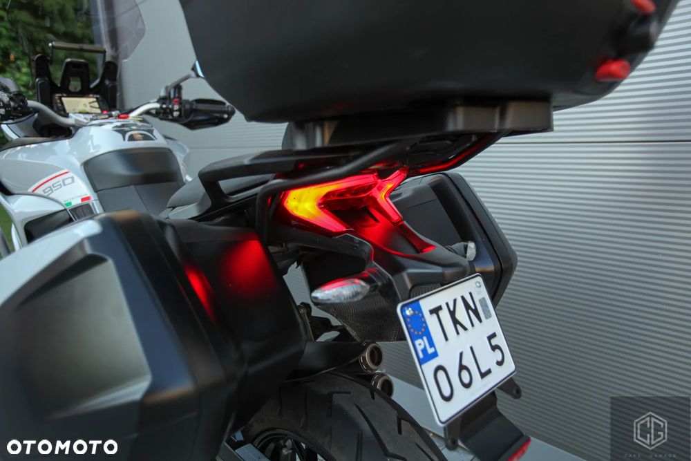 Ducati Multistrada - 36
