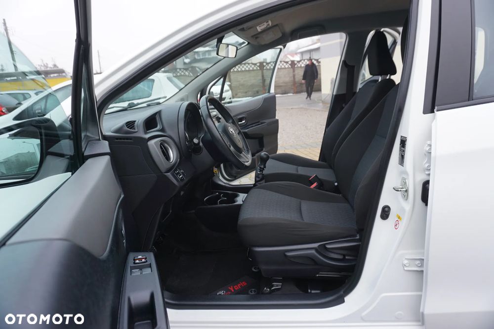 Toyota Yaris 1.33 VVT-i Edition - 19