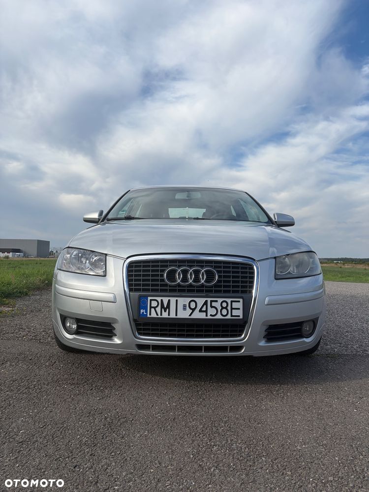 Audi A3 3-drzwiowe 1.6 Ambiente - 2