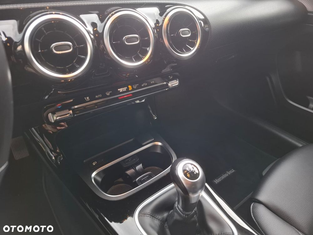 Mercedes-Benz Klasa A 200 Edition 2020 - 22