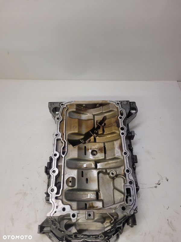 MISKA OLEJOWA PÓŁBLOK AUDI A4 2.0 TFSI 06H103603S - 2