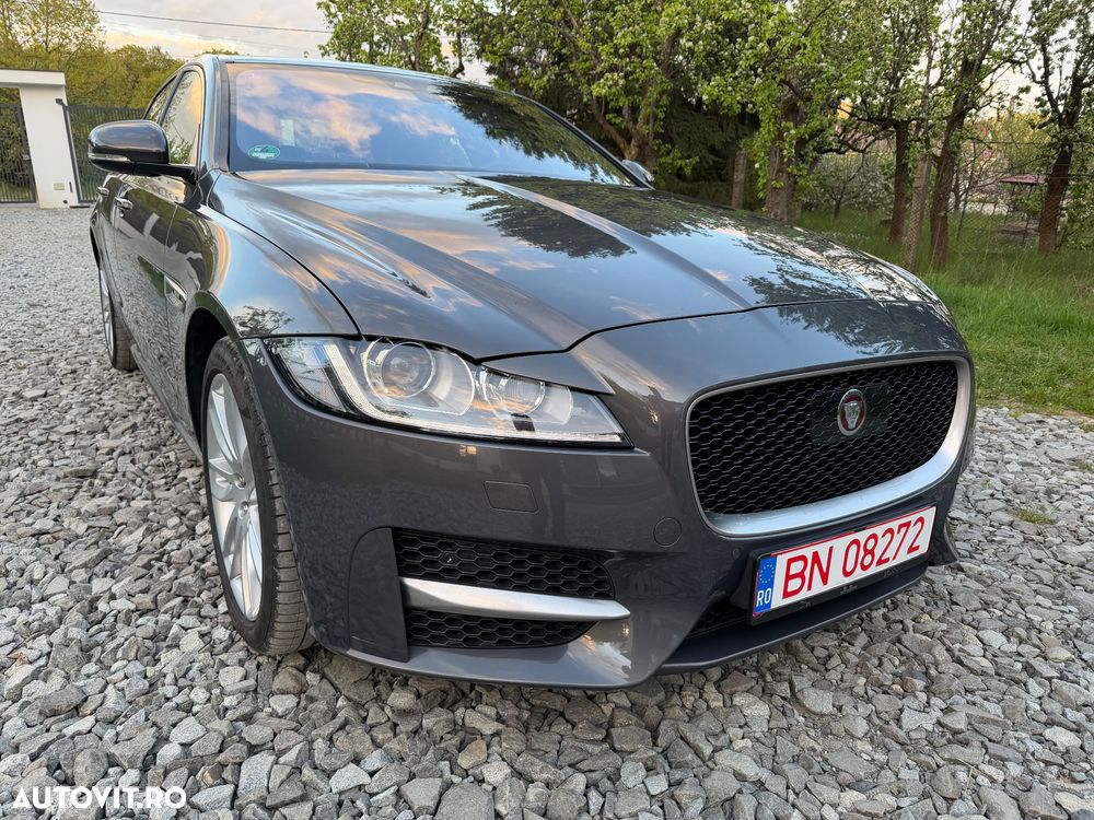 Jaguar XF 20d AWD Aut. R-Sport - 32