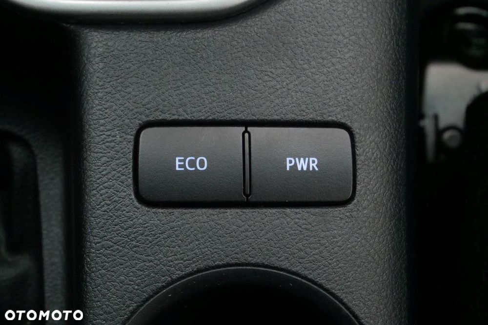 Toyota Hilux 2.8 D-4D Double Cab SR5 4x4 - 20