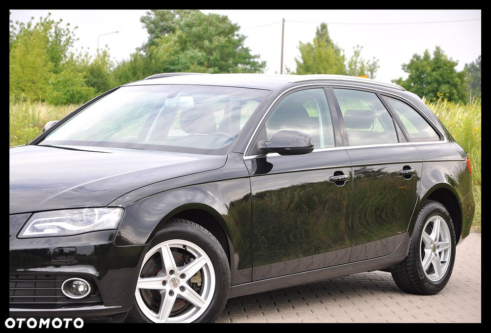 Audi A4 Avant 2.0 TDI DPF Ambiente - 18