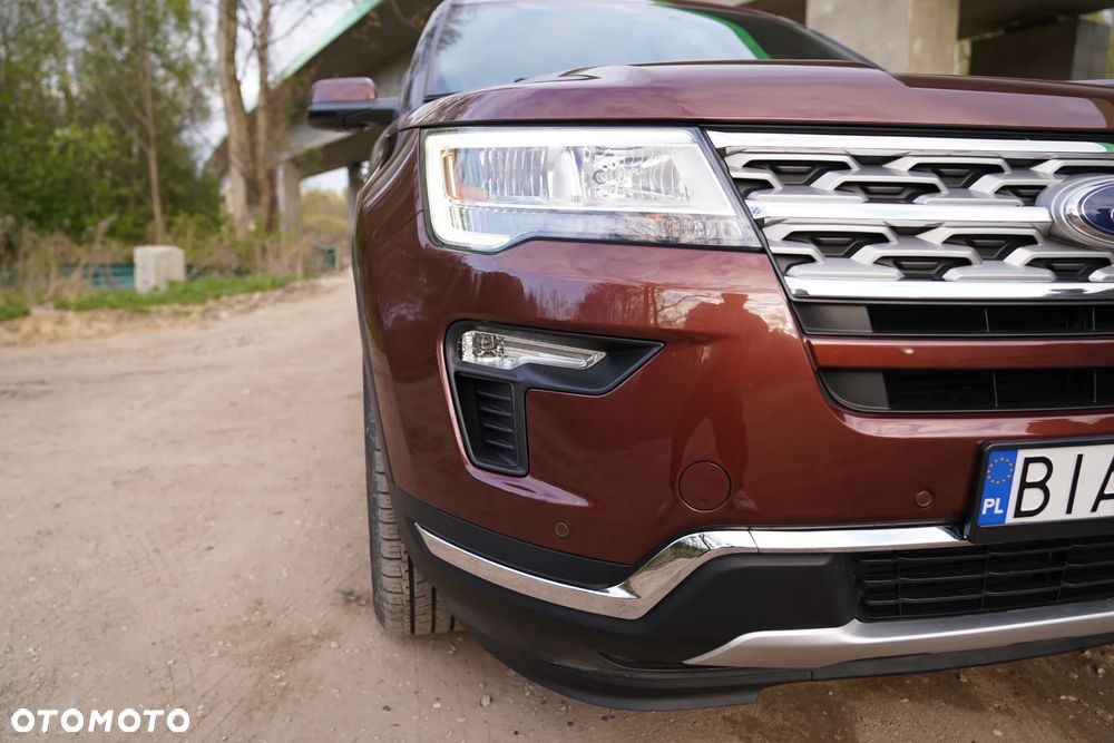 Ford Explorer - 37