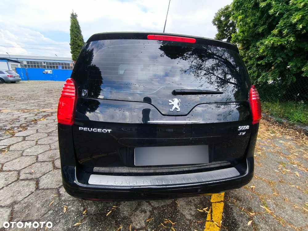 Peugeot 5008 - 6