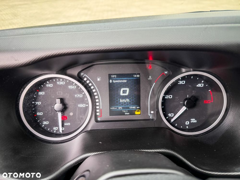 Iveco Daily 35C16H Kontener + Winda - 37