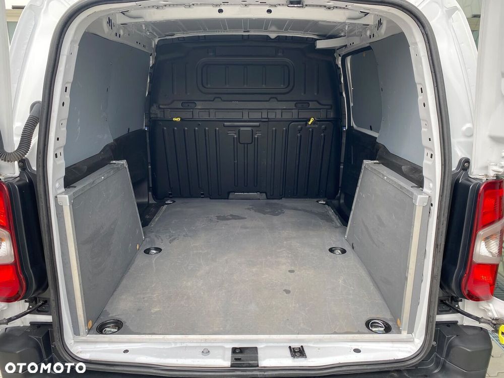 Toyota PROACE CITY - 23