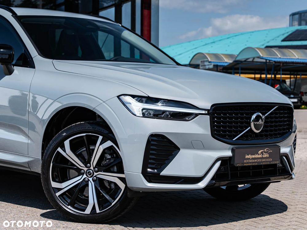 Volvo XC 60 B4 B Plus Dark - 10