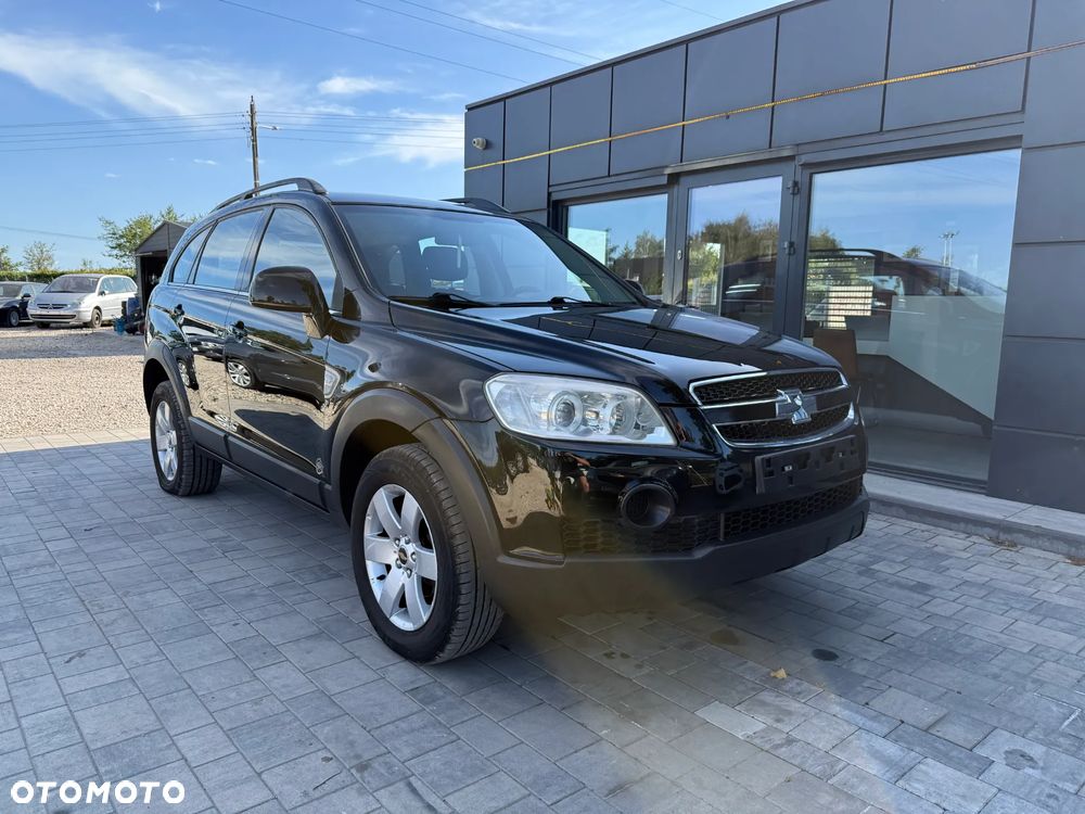 Chevrolet Captiva 2.4 2WD 7 Sitzer LS Family Edition - 1