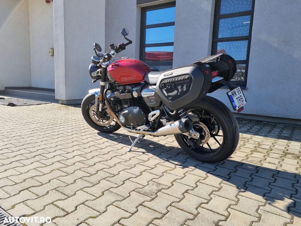 Triumph Speed Twin - 2