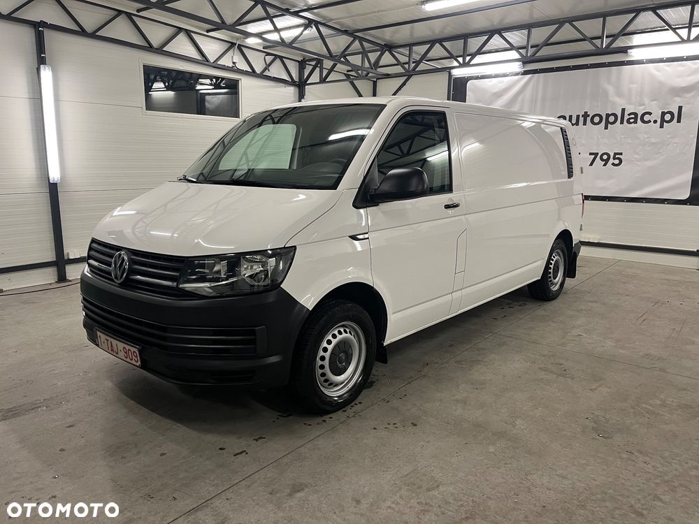 Volkswagen Transporter - 2
