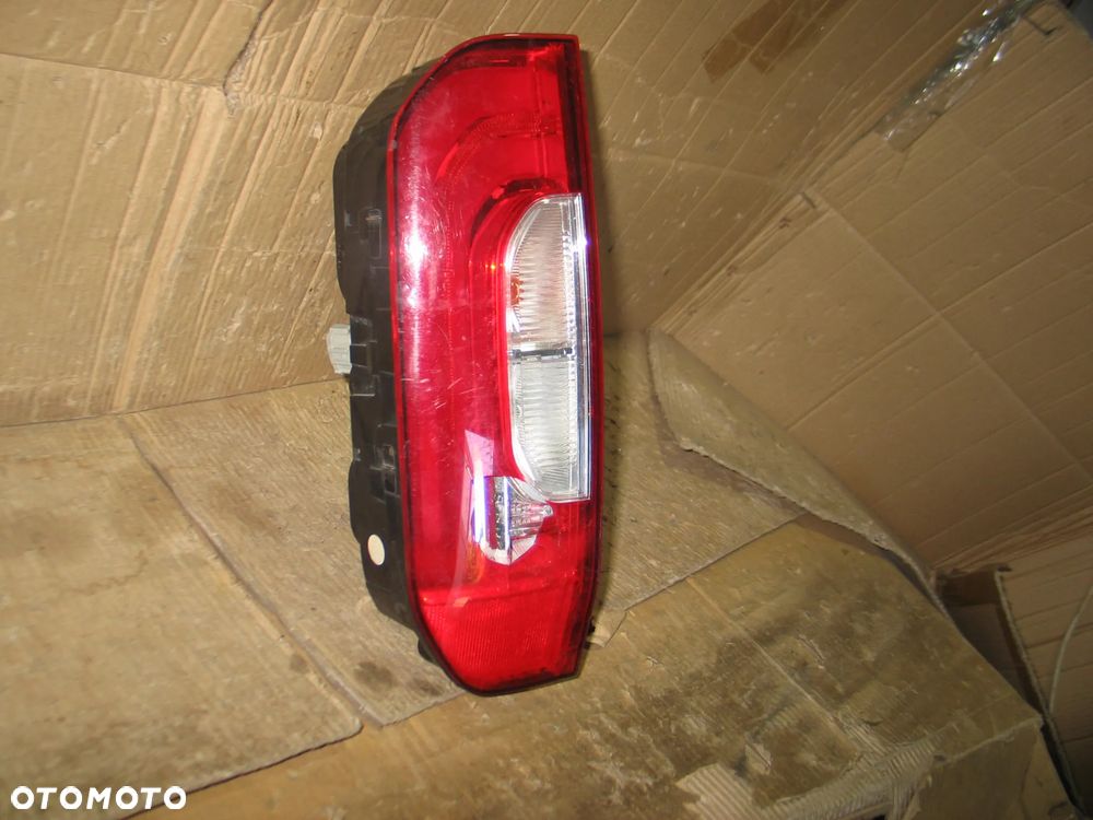 lampa tyl tylna led mercedes X klasa W470 A470 X470 hella - 4