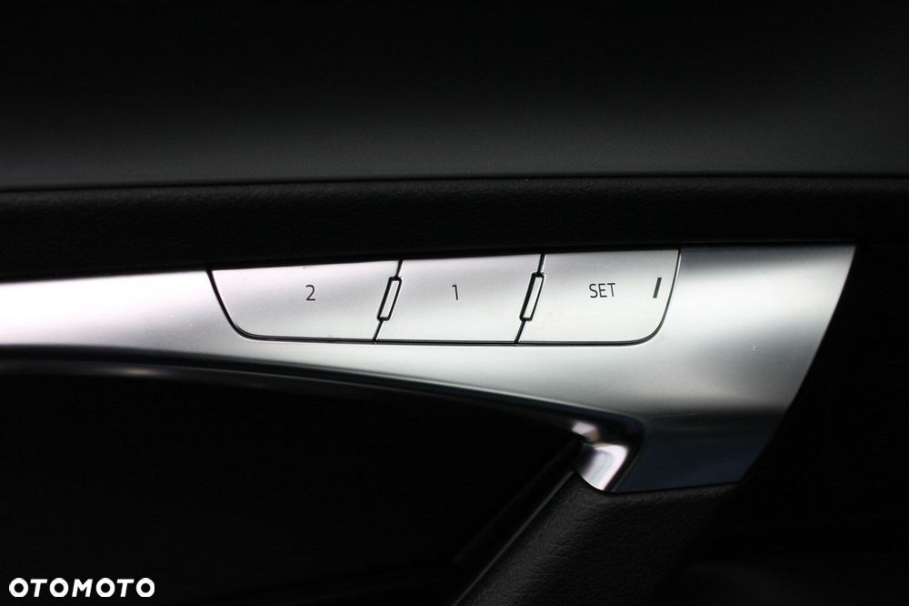 Audi A6 Avant - 17