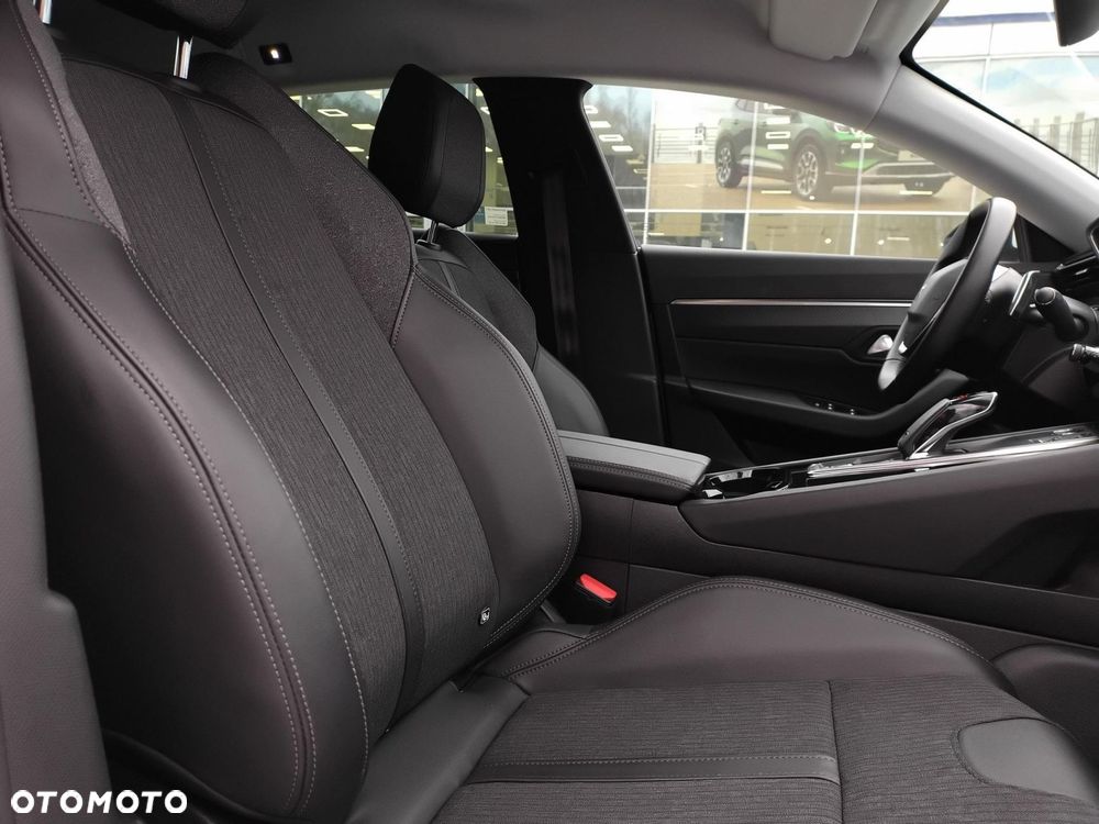 Peugeot 508 1.6 PureTech Allure Pack S&S EAT8 - 29