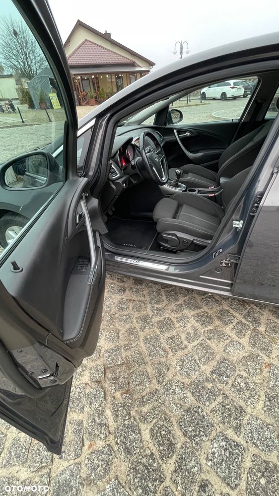 Opel Astra 1.6 CDTI Sport - 18