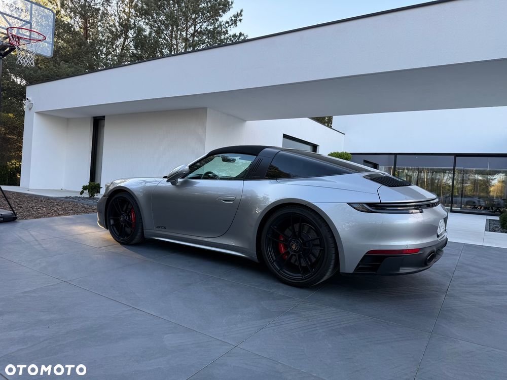 Porsche 911 Targa 4 GTS - 7