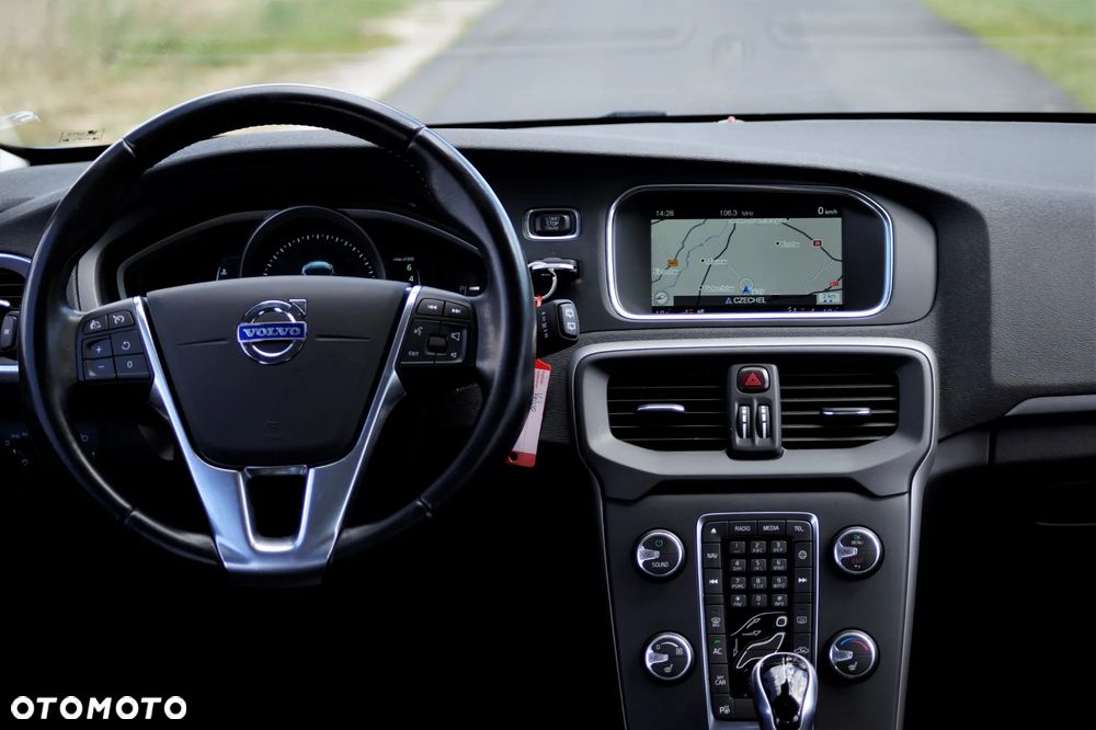 Volvo V40 - 34