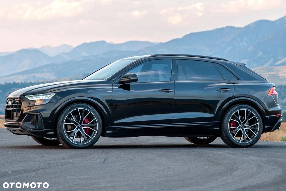 Audi Q8 55 TFSI quattro tiptronic - 5