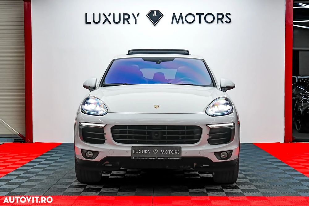 Porsche Cayenne S E-Hybrid Platinum Edition - 3