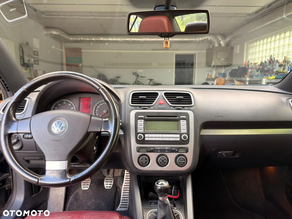 Volkswagen Eos - 8