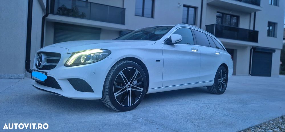 Mercedes-Benz C - 33