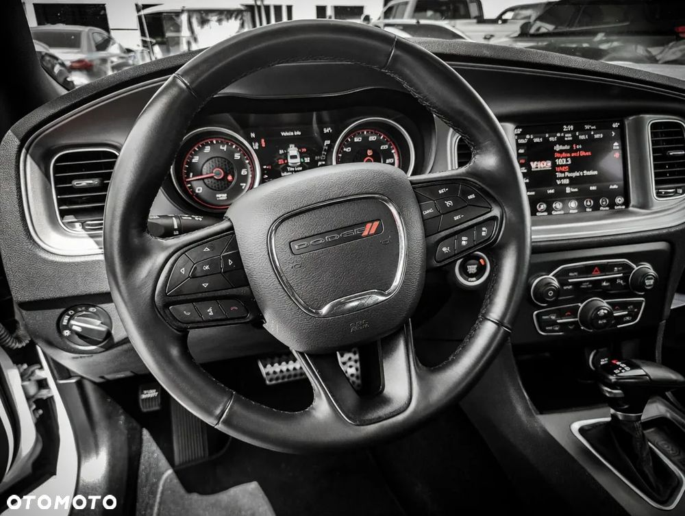 Dodge Charger - 13