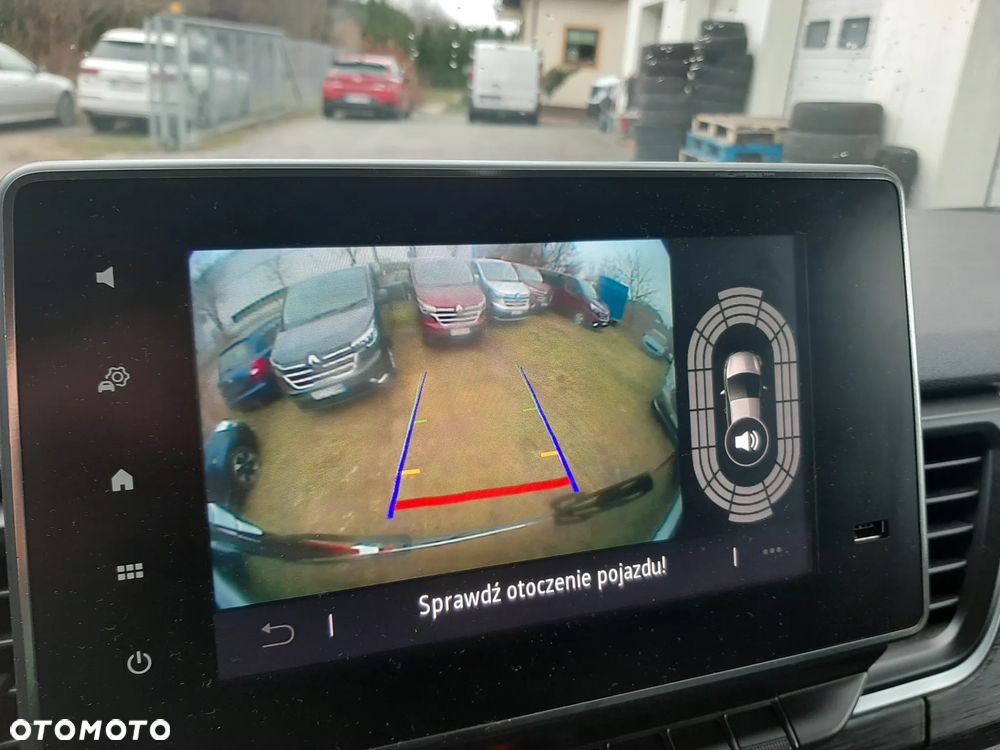 Renault Trafic 2.0 dCi EDC - 25