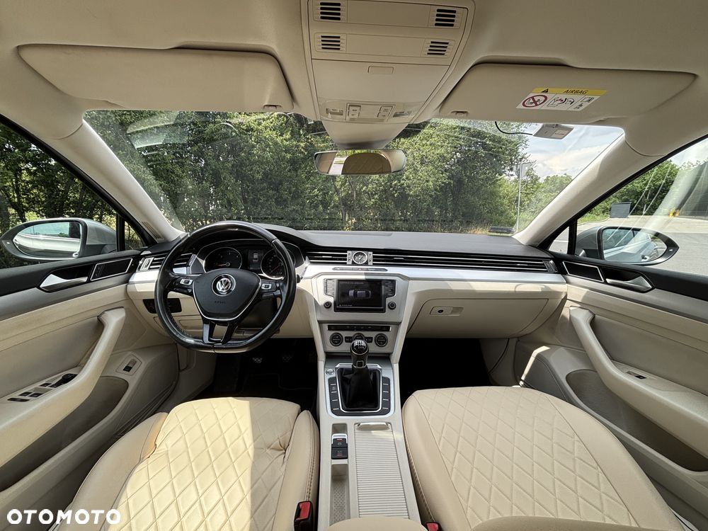 Volkswagen Passat 1.6 TDI BMT Comfortline - 2