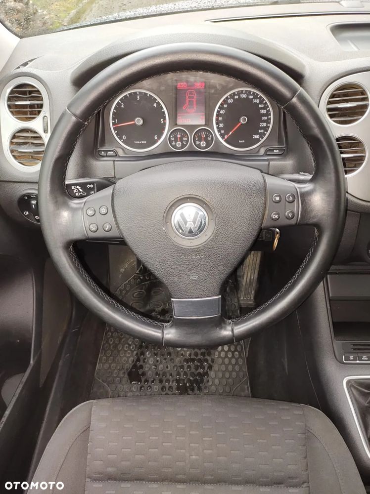 Volkswagen Tiguan 2.0 TDI 4Mot Sport&Style - 8