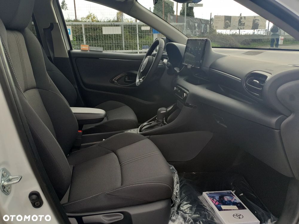 Toyota Yaris Hybrid 1.5 Selection Style - 10