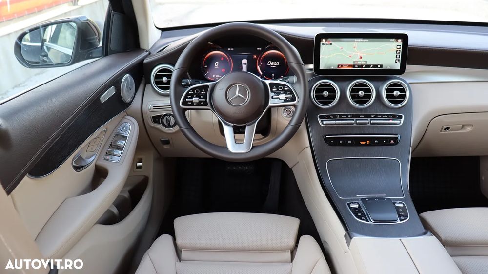Mercedes-Benz GLC 300 d 4MATIC 9G-TRONIC Exclusive - 19