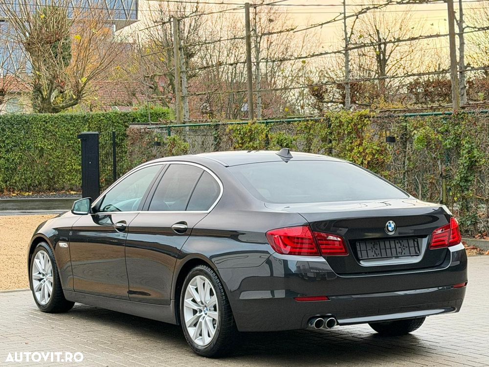 BMW Seria 5 520d - 7