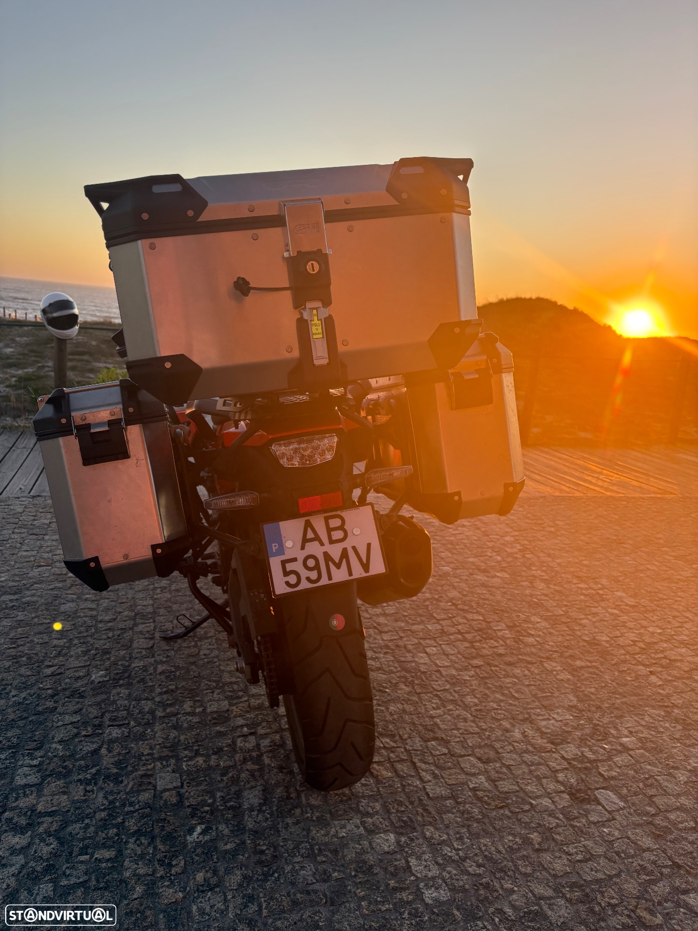 Suzuki DL Vstrom 1050 - 4