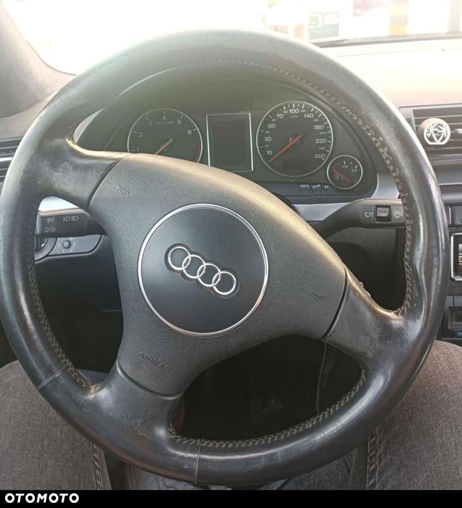 Audi A4 Limousine 2 - 3