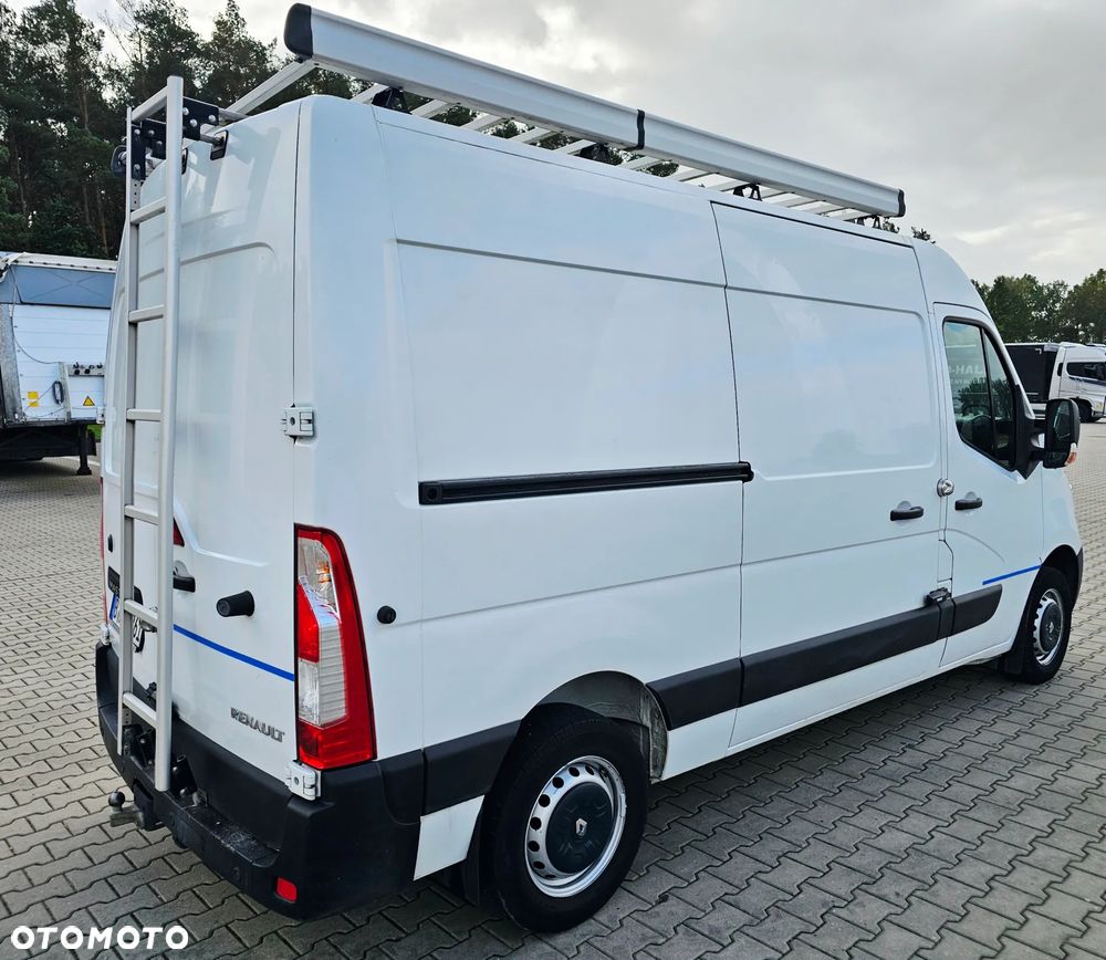 Renault Master - 1