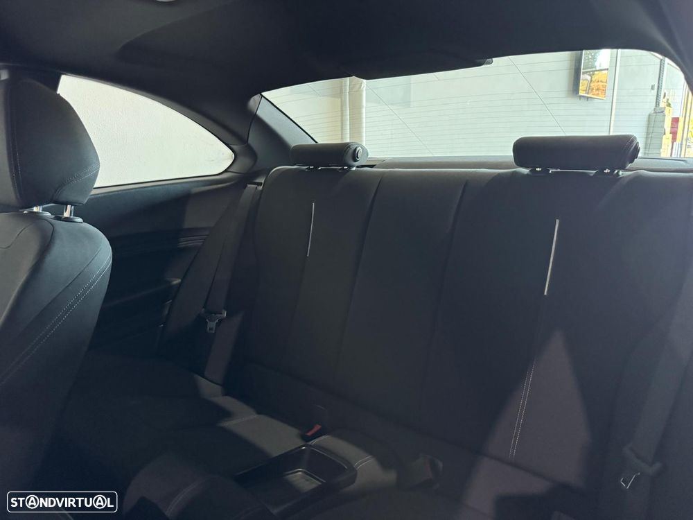 BMW 228 i Pack M Auto - 13