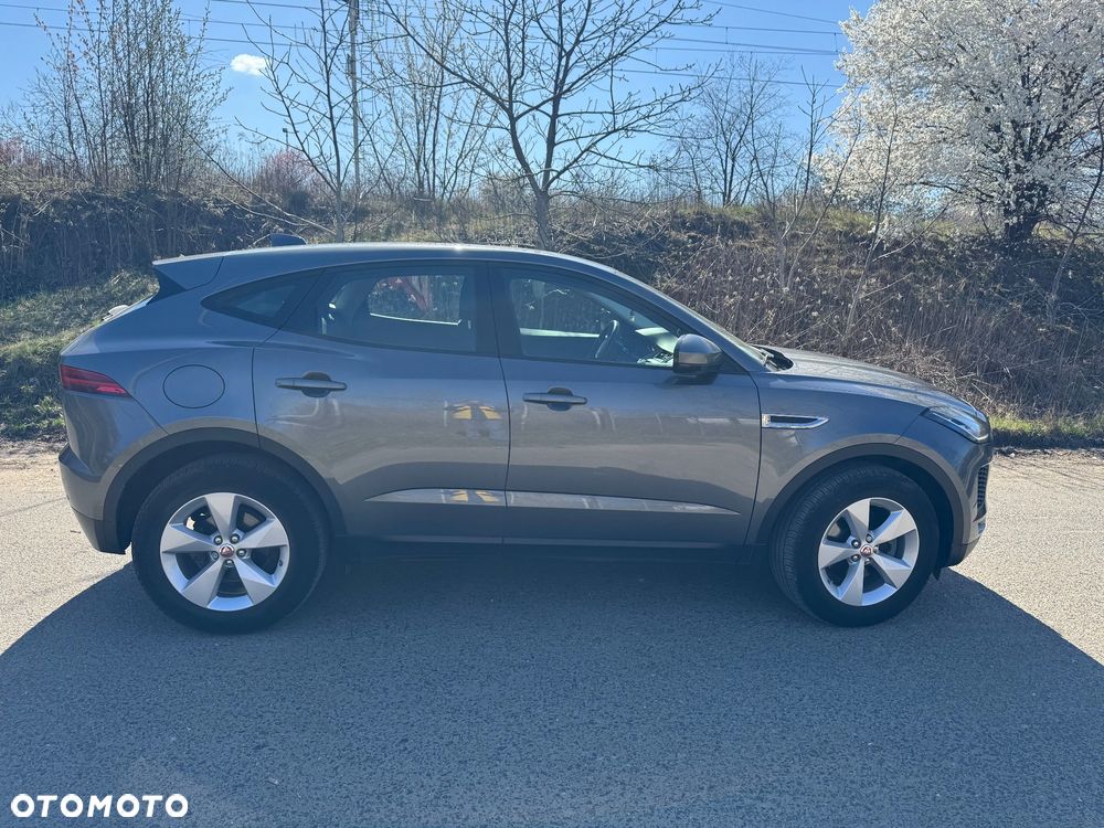 Jaguar E-Pace 2.0 i4D FWD - 8