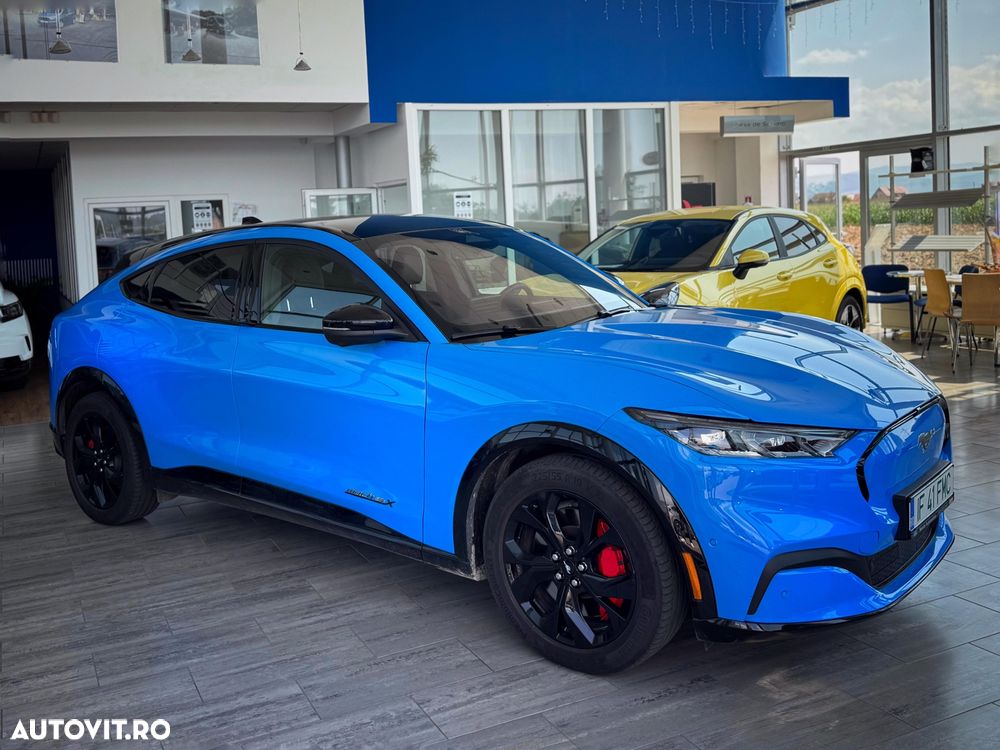 Ford Mustang Mach-E AWD PREMIUM - 10