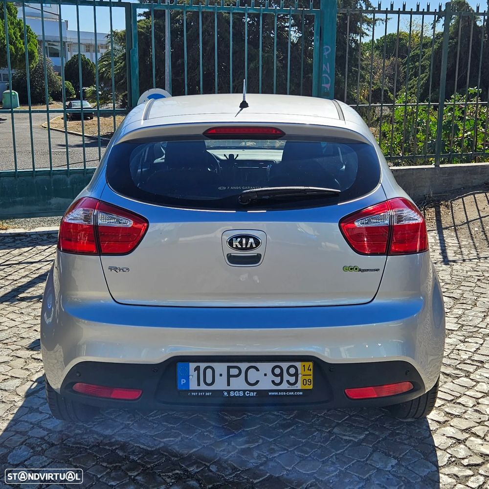 Kia Rio 1.1 CRDi More Edition - 4