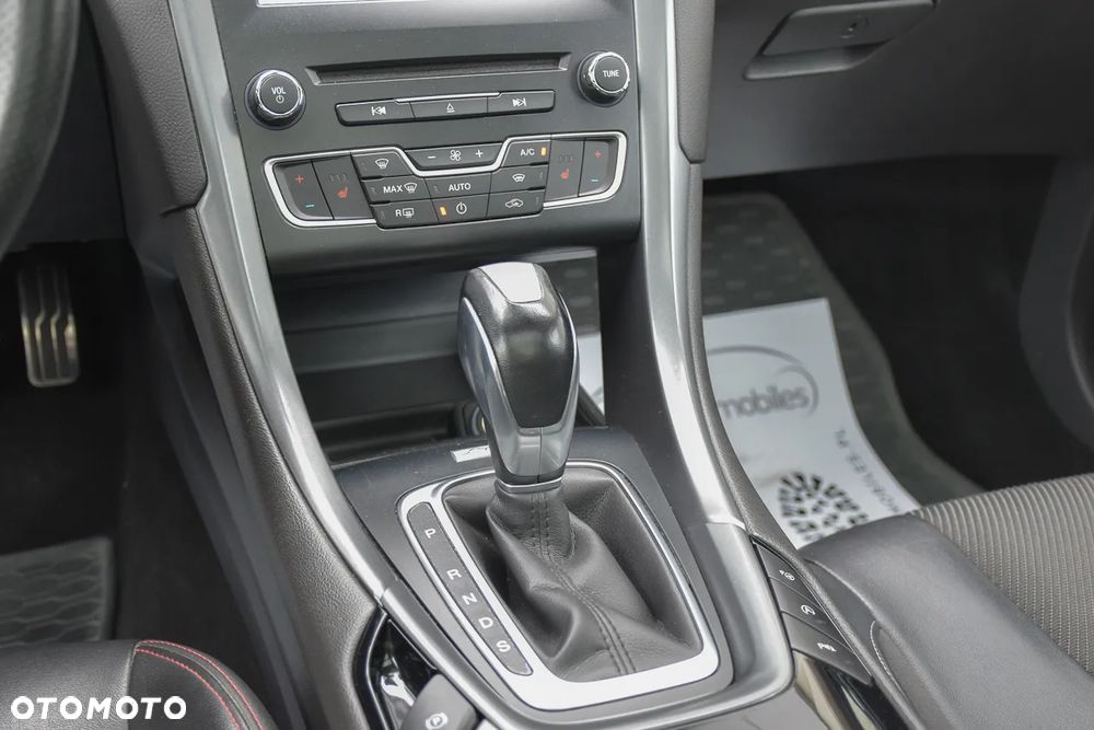 Ford Mondeo 2.0 TDCi STart-Stopp PowerShift-Aut ST-Line - 31