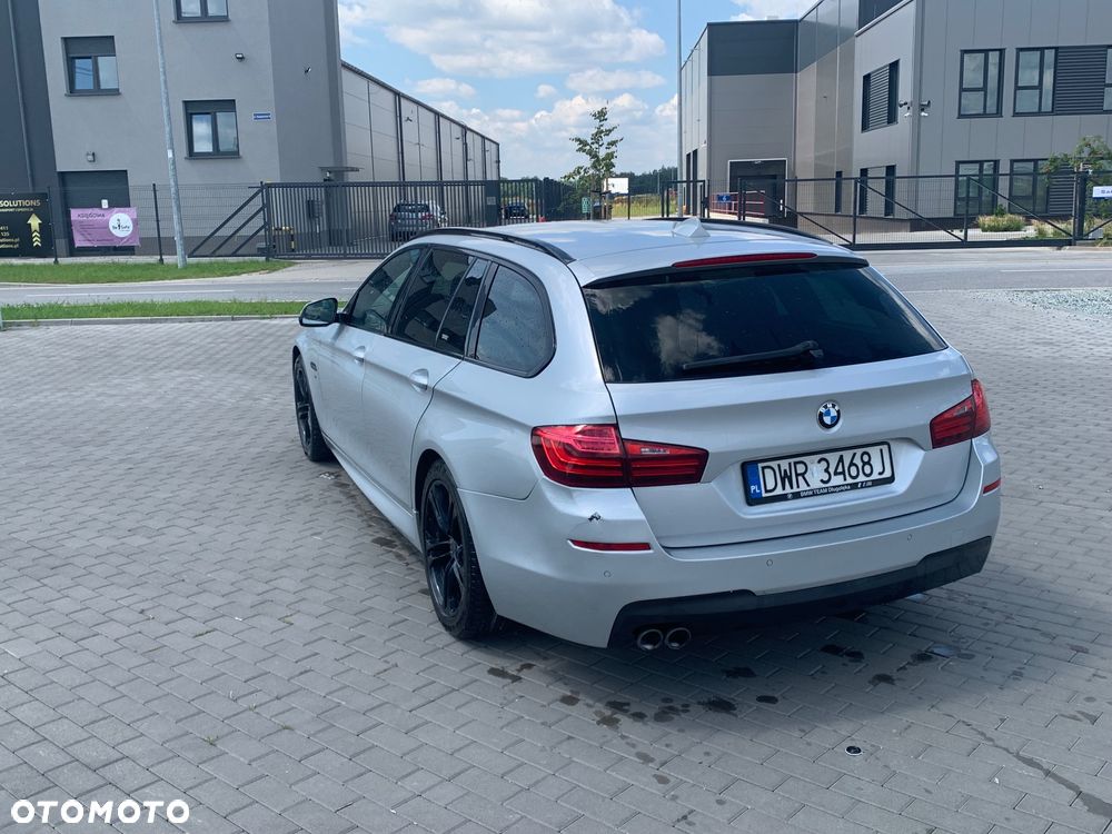 BMW Seria 5 520d Touring Sport-Aut - 4