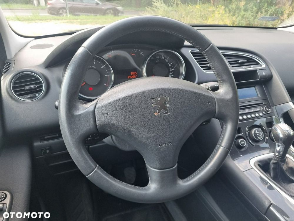 Peugeot 3008 - 19