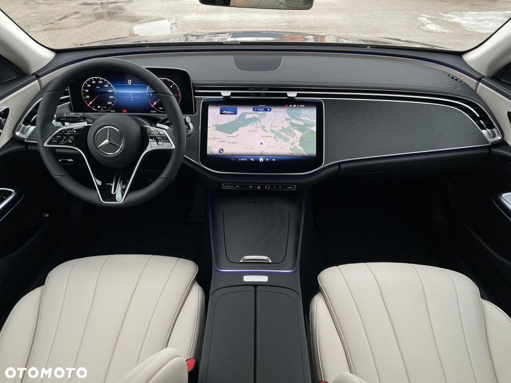 Mercedes-Benz Klasa E - 14