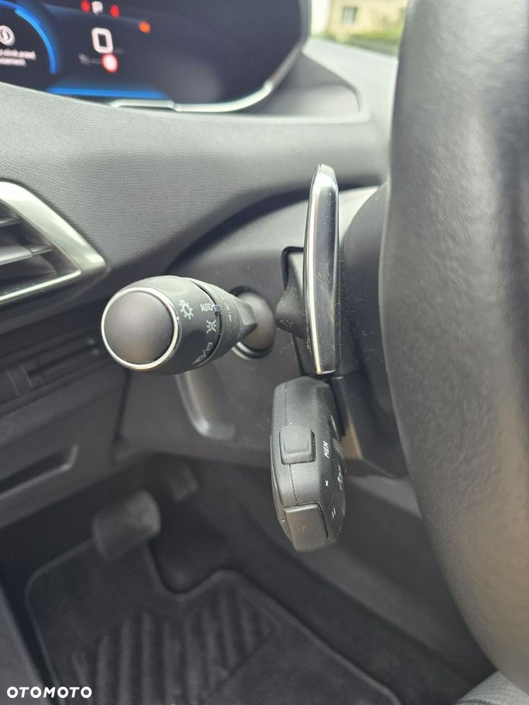 Peugeot 3008 PureTech 130 Stop & Start GPF EAT8 Allure Pack - 25