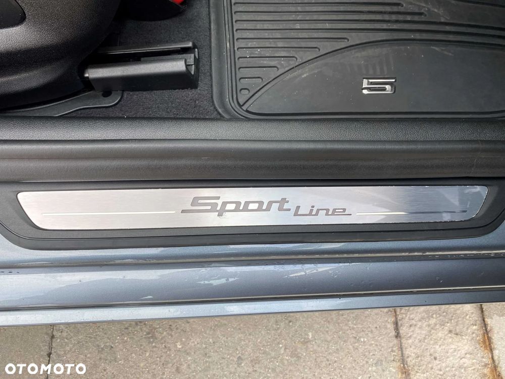 BMW Seria 5 520d Sport Line - 27