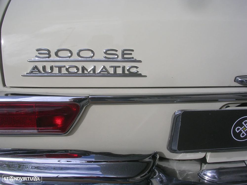 Mercedes-Benz W111/W112 (1961-1968) - 12