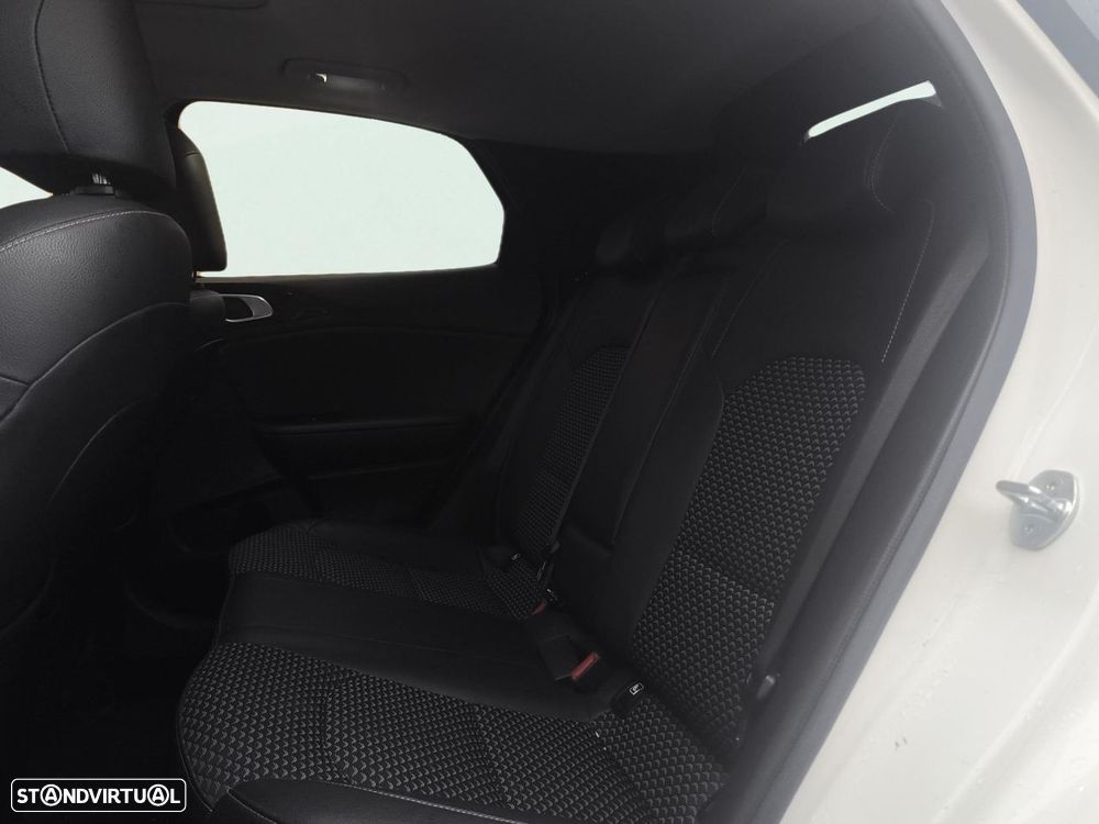 Kia XCeed 1.0 T-GDI Drive - 15